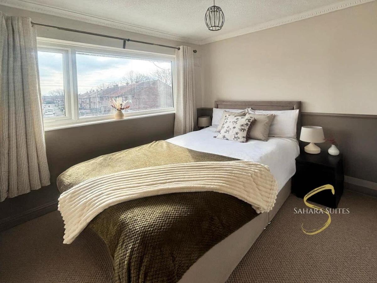 Stylish 2Bed - Manchester - Free Parking Hyde Kültér fotó